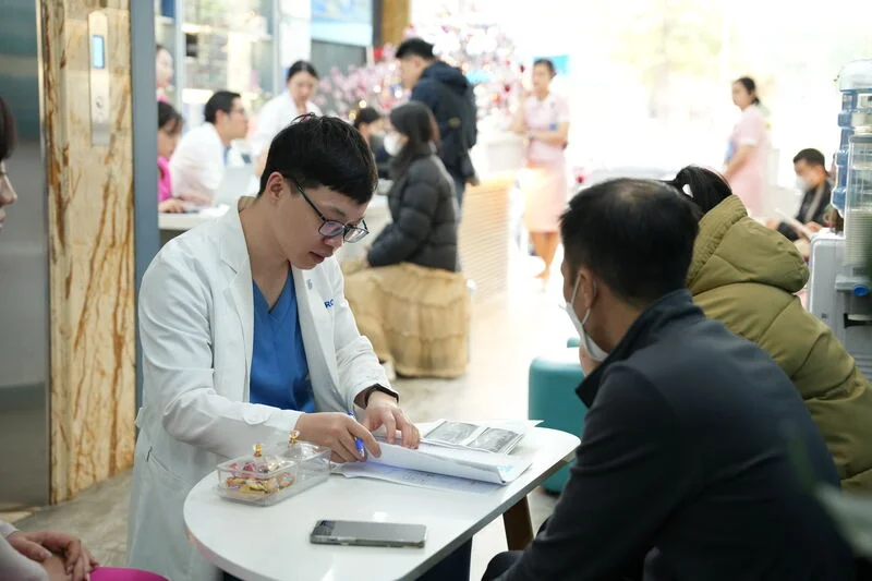 Bác sĩ Nguyễn Đức Giang – Đồng hành xây dựng hành trình mang thai tự nhiên an toàn