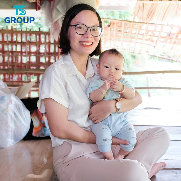 Bác sĩ Nguyễn Thị Hoa – Lắng nghe và đồng hành cùng hành trình làm mẹ