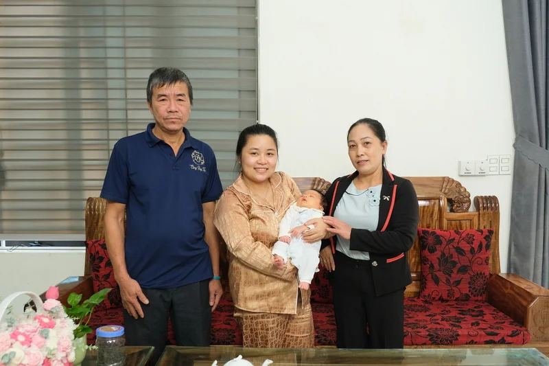 3 năm mong mỏi và cái kết ngọt ngào: Hành trình đón “bé Mầm” tự nhiên của vợ chồng chị Luyến