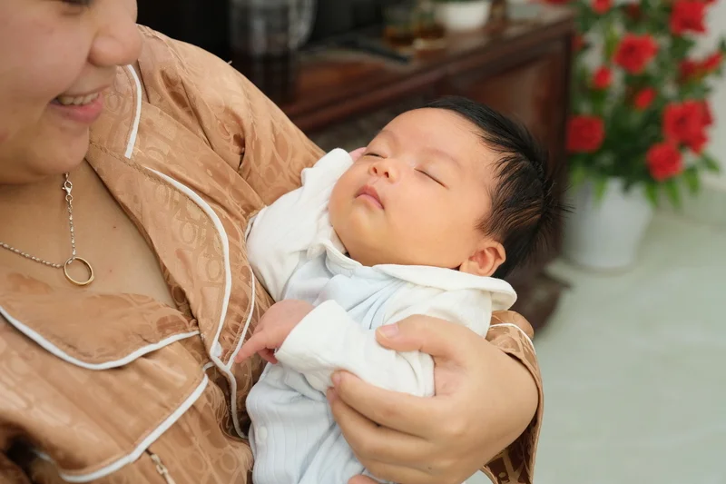 3 năm mong mỏi và cái kết ngọt ngào: Hành trình đón “bé Mầm” tự nhiên của vợ chồng chị Luyến
