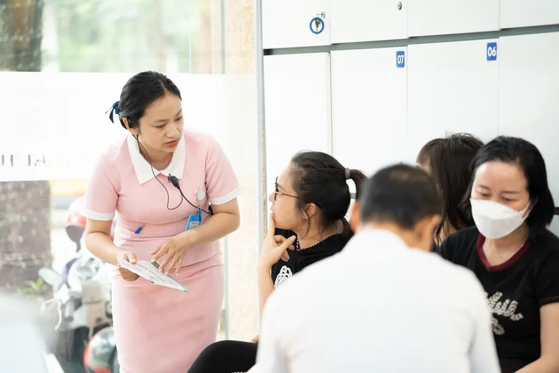 Tìm bác sĩ khám phụ khoa giỏi gần Cầu Chương Dương