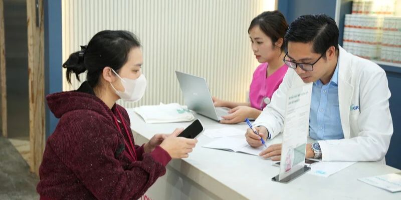 Còn trẻ mà chậm có con, có nên chủ động kiểm tra sức khỏe sinh sản sớm không?